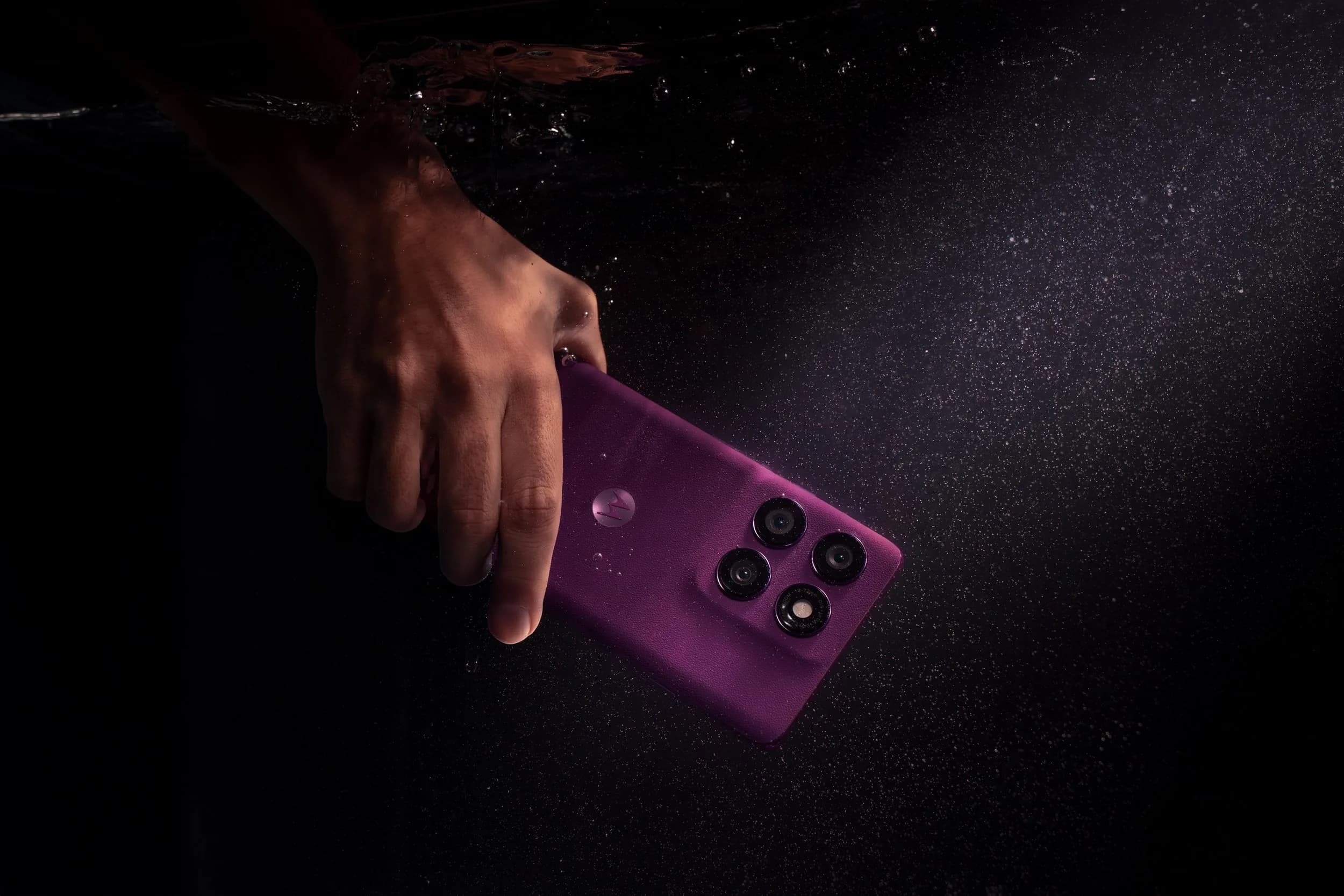 Edge 60 Pro