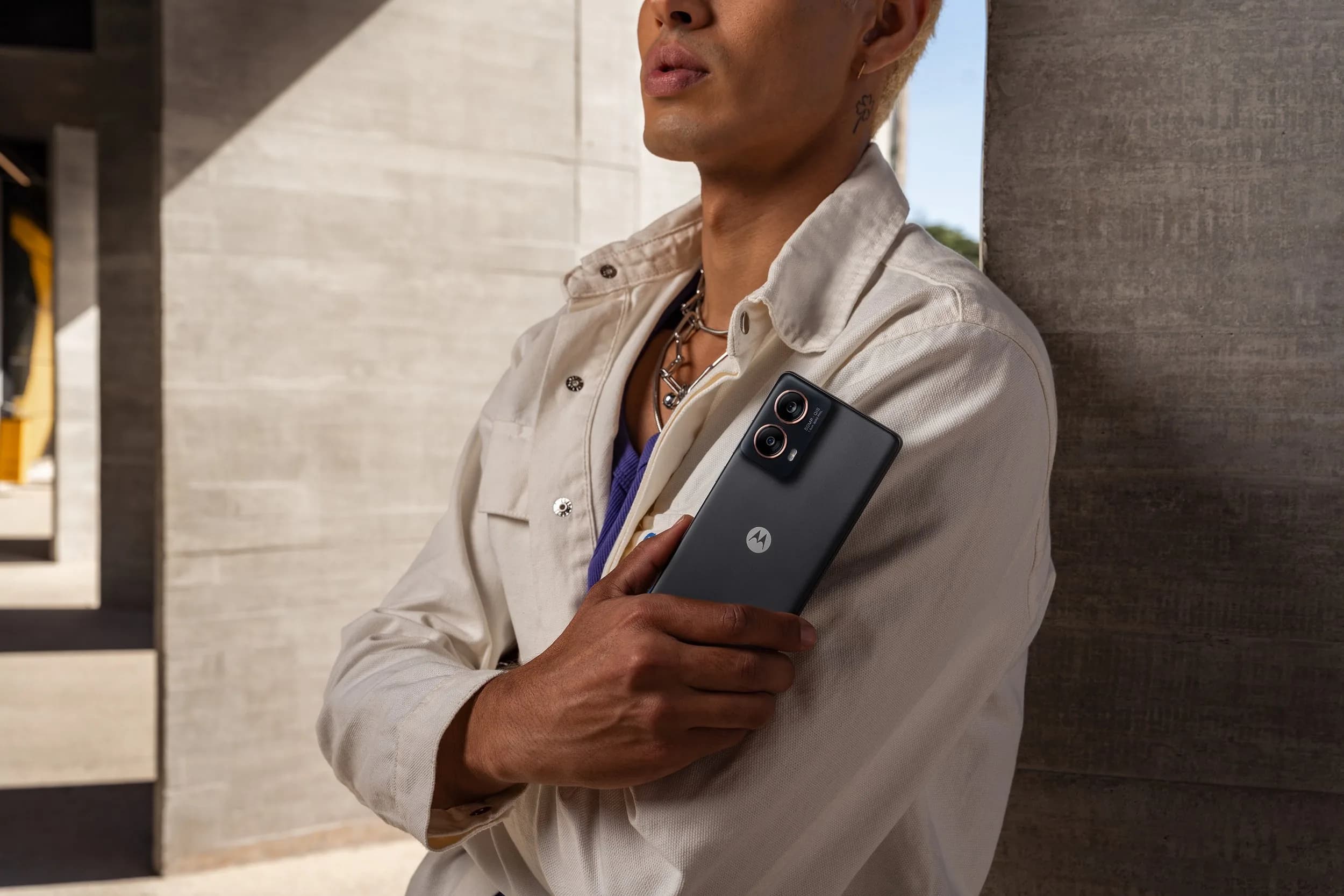 Moto G85