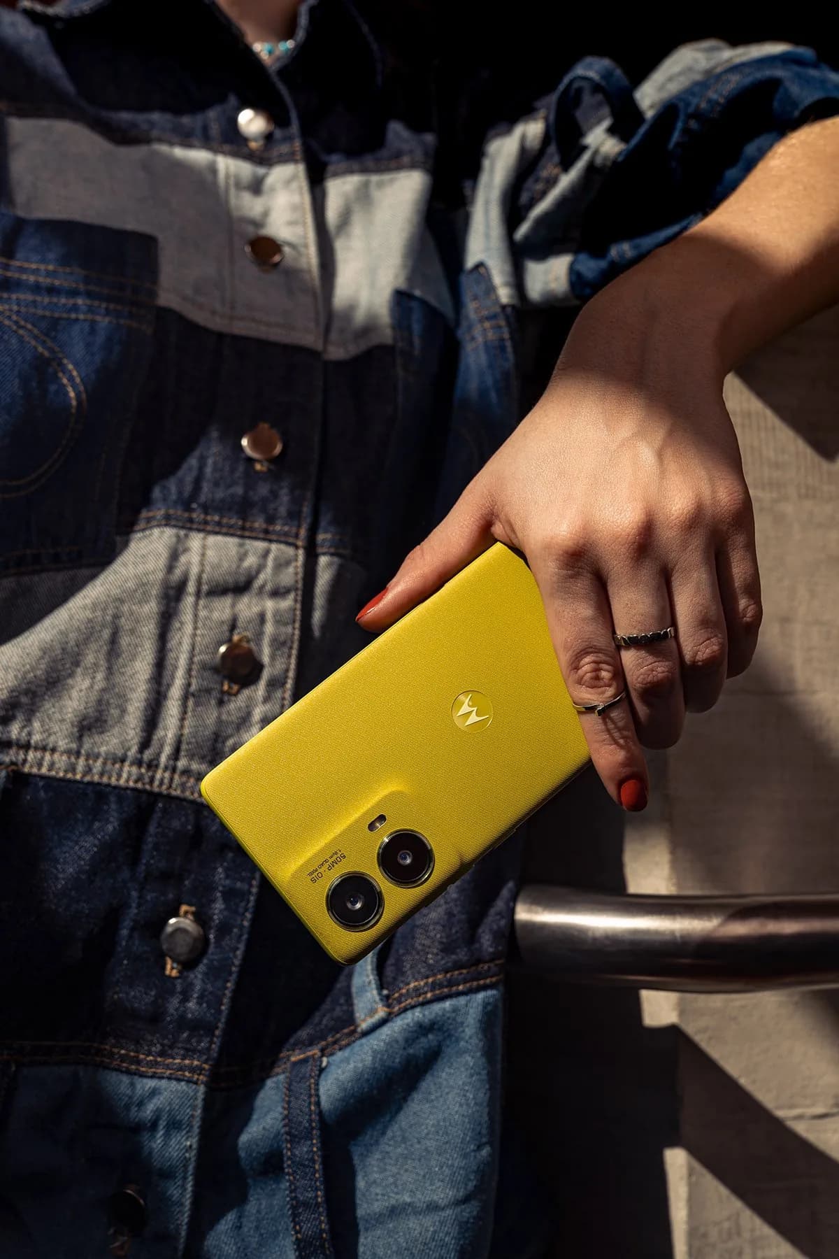 Moto G85