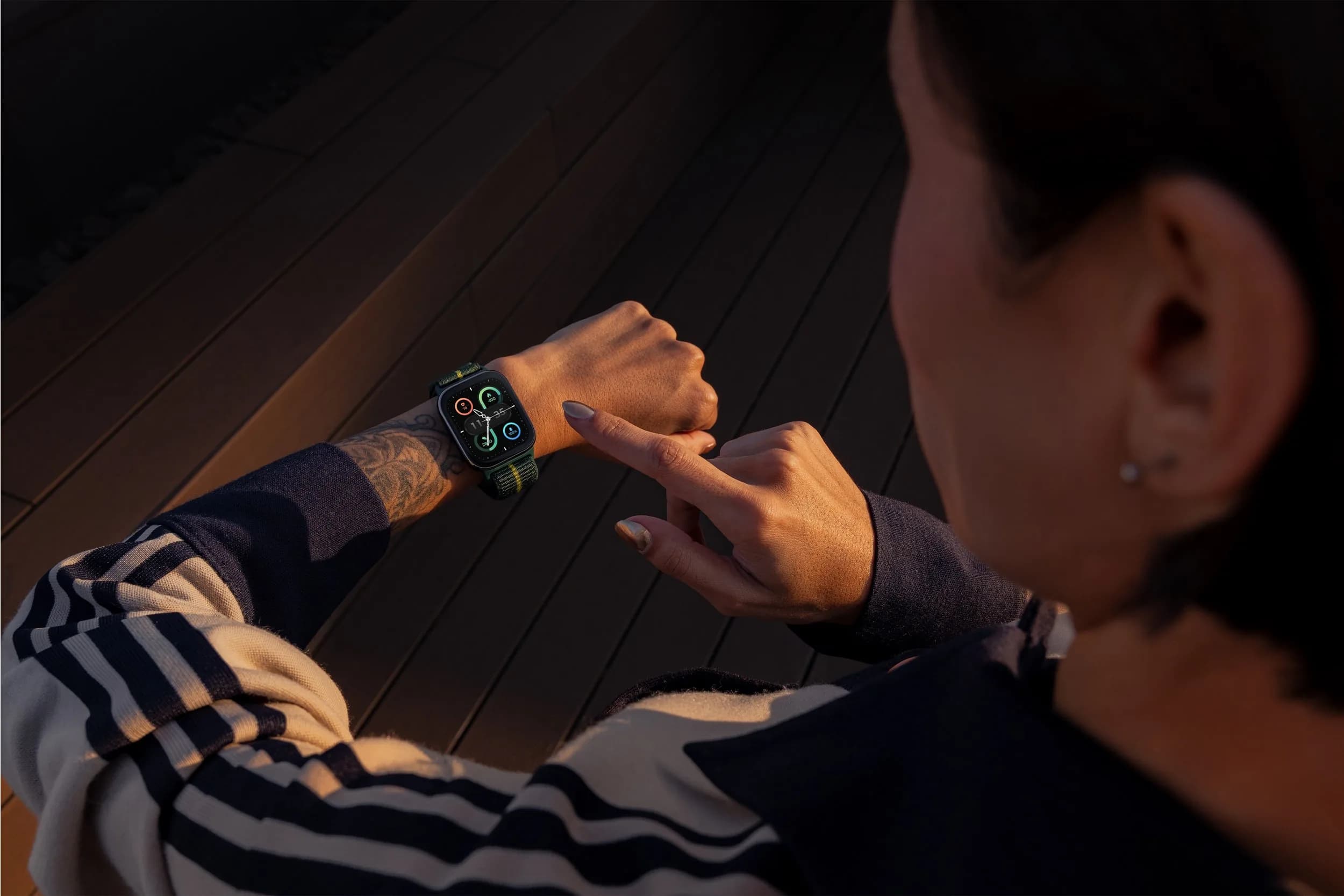 Moto Watch Fit